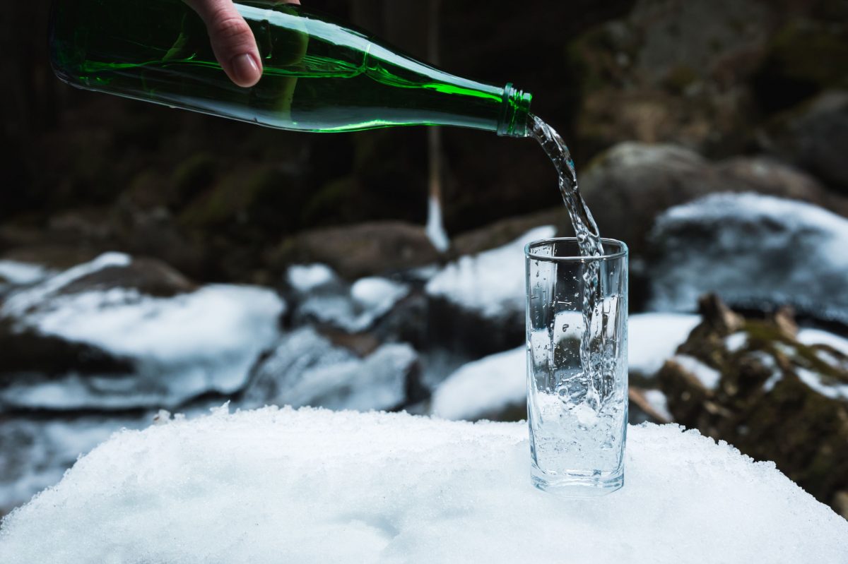 Drinking Mineral Water: Side Effects And Benefits